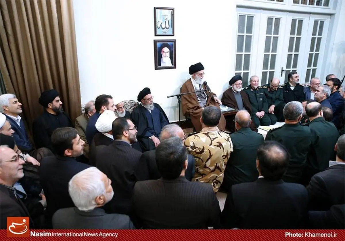 دیدار جمعی از مسئولان و شخصیت‌های استان اصفهان با رهبر معظم انقلاب