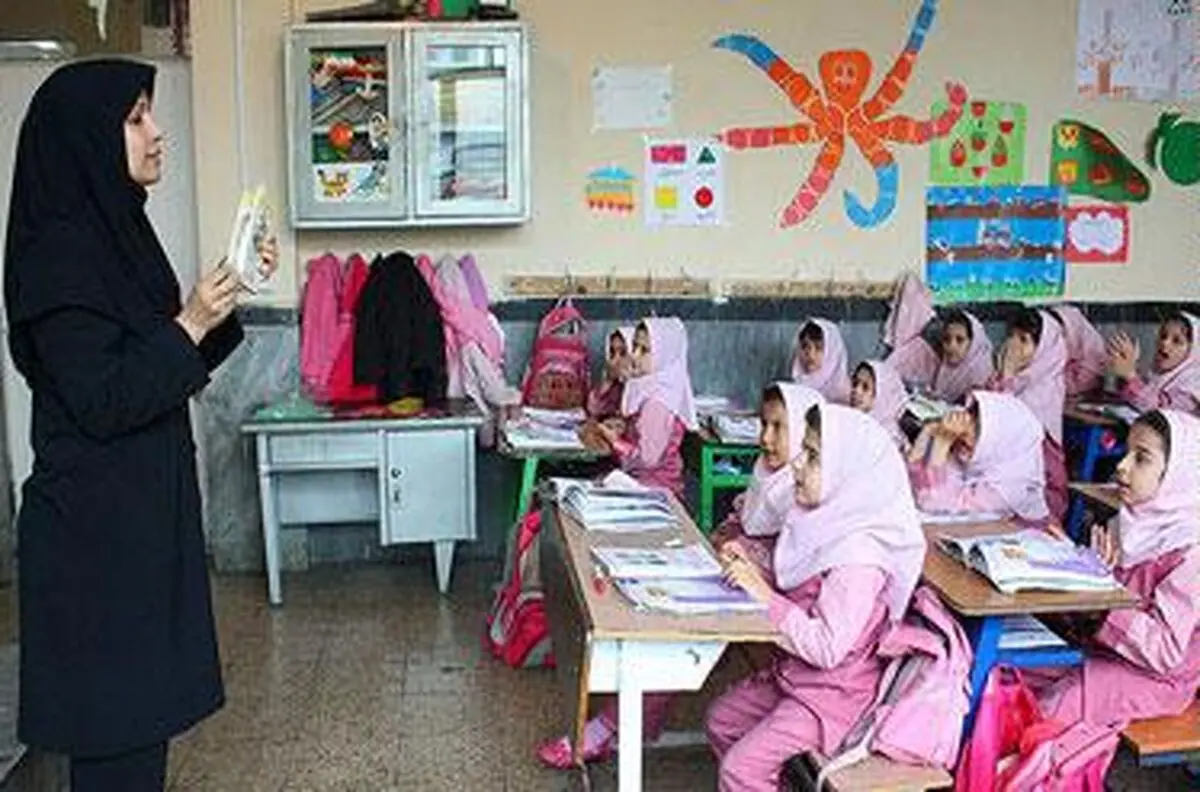 مدارس کشور روز شنبه دایر است