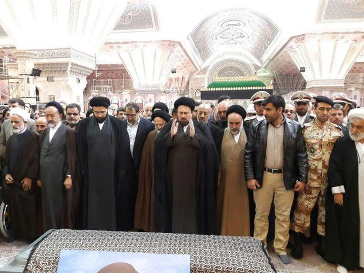 پیکر مرحومه "مرضیه حدیدچی" در حرم امام راحل تشییع شد
