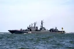 ناو تحقیقاتی نیروی دریایی روسیه در بندرعباس پهلو گرفت