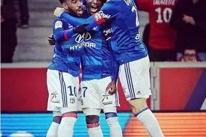 موناکو صدرنشین شد، لیون به رتبه چهارم صعود کرد