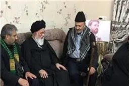 آیت‌الله علم‌الهدی در منزل شهید هریری حضور یافت