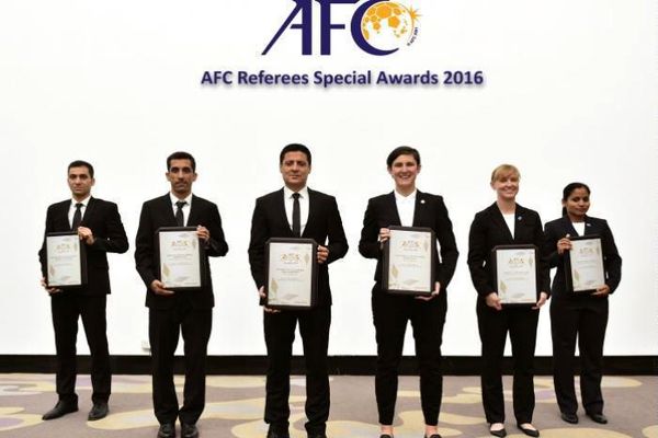 تبریک وزارت ورزش به بهترین تیم داوری فوتبال آسیا