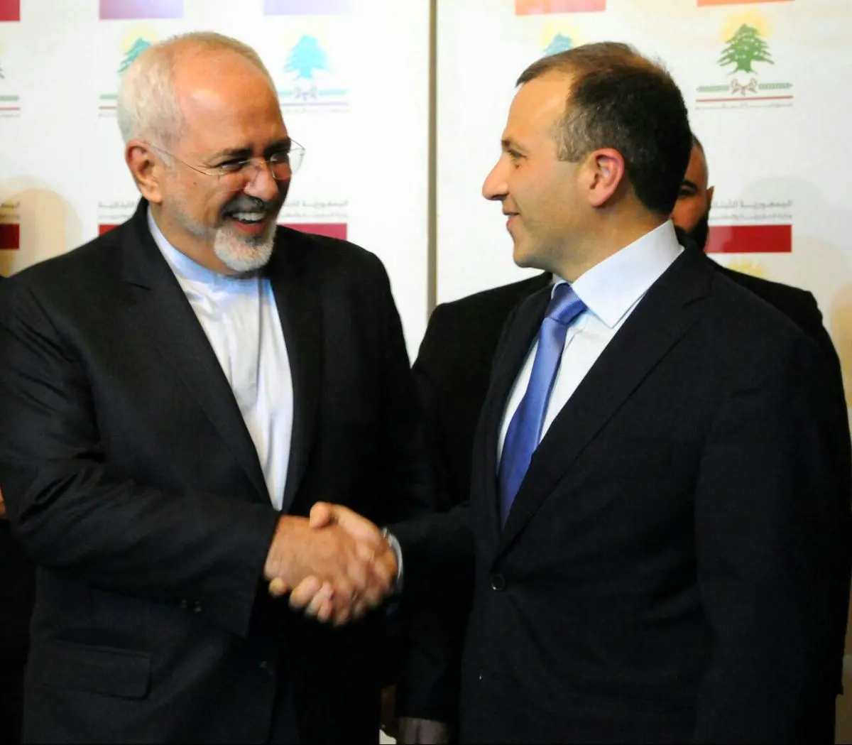 ظریف سالروز استقلال لبنان را به "جبران باسیل" تبریک گفت