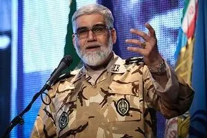 آمادگی نیروهای مسلح عامل بازدارندگی است/ در زمان صلح باید به فکر تهدیدات بود