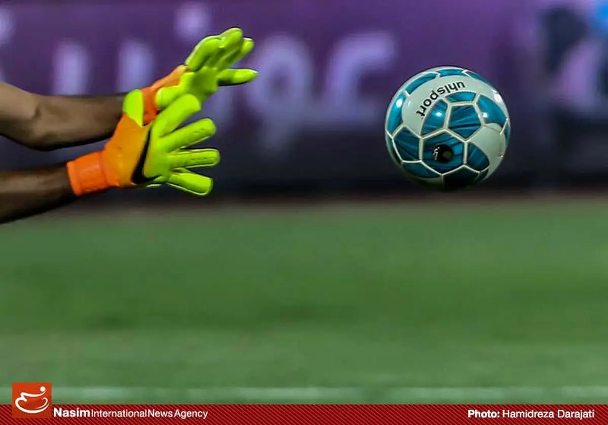 پیکان و پرسپولیس با تساوی به رختکن رفتند