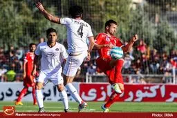 توقف شاگردان قلعه‌نویی مقابل صبا و پیروزی پدیده برابر ماشین‌سازی در پایان نیمه نخست