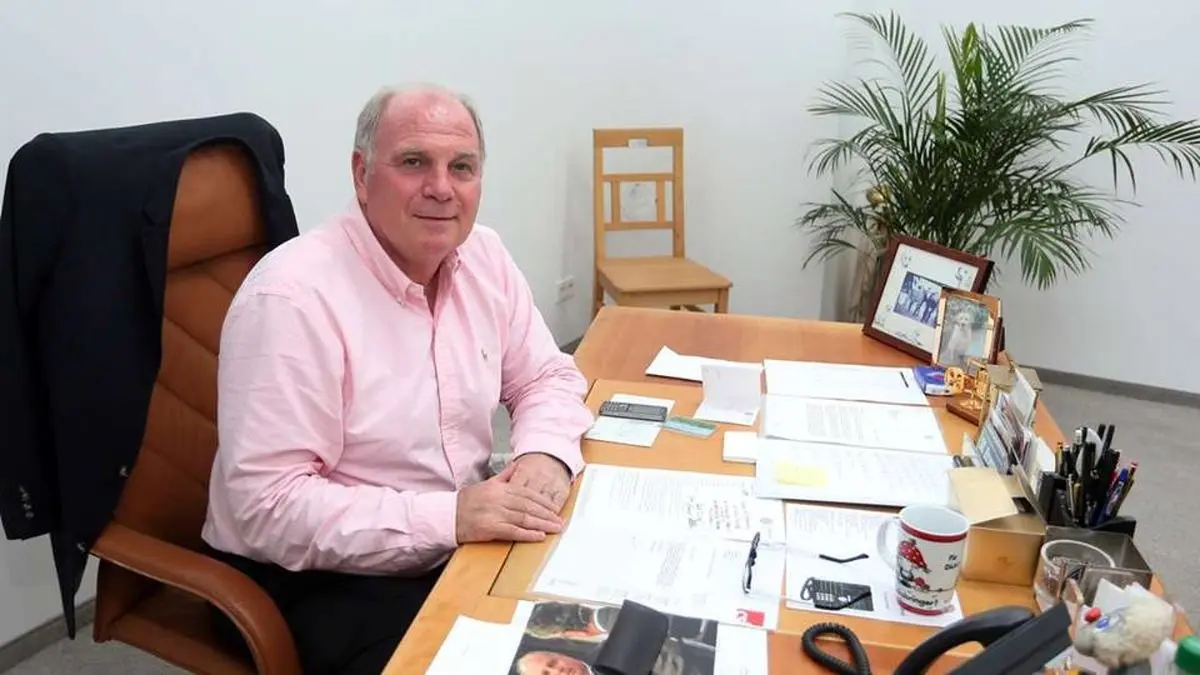 بازگشت مجدد اولی هوینس بر مسند ریاست باشگاه بایرن‌مونیخ