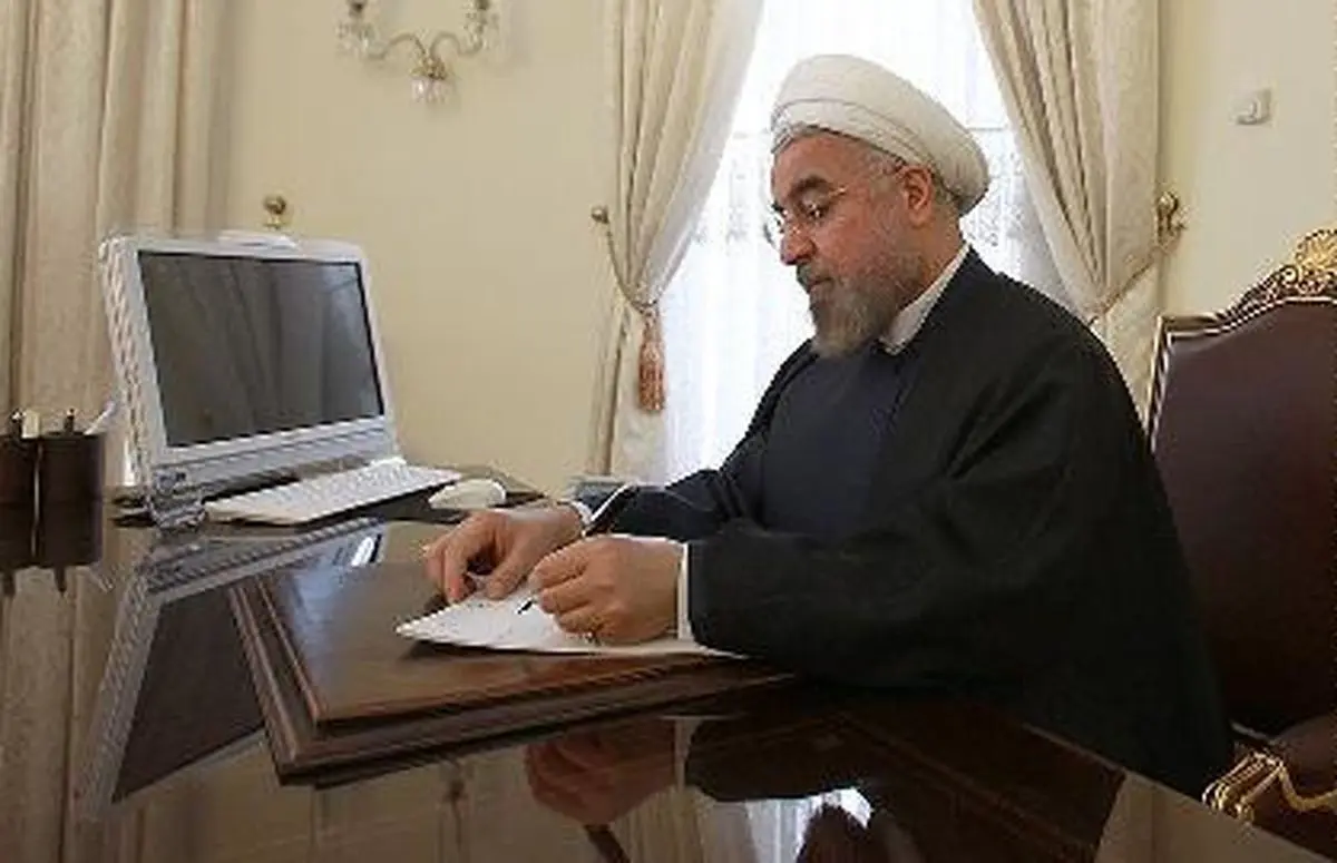 روحانی درگذشت فیدل کاسترو را تسلیت گفت