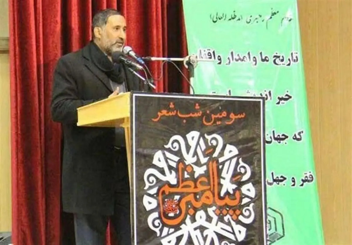 برگزاری شب شعر آیینی در شهرهای کوچک، نشان از اهمیت این نوع شعر است