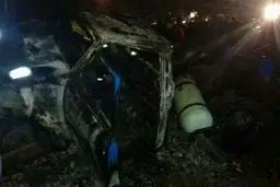 برخورد قطار با وانت در ساری/ ۲ سرنشین وانت جان باختند