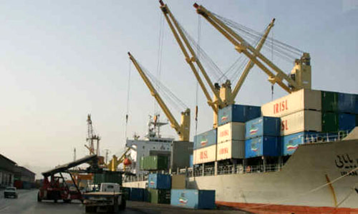 وضعیت بد صادرات صنعتی ایران در دولت یازدهم/ ترکیه ۶ برابر ایران صادرات صنعتی انجام داد