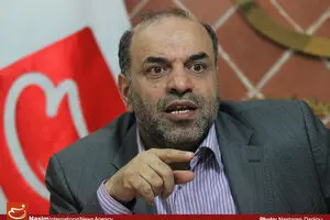 سقف درآمد نفت در بودجه سال آینده ۸۰ هزار میلیارد تومان است/ احتمال پیش‌بینی نفت ۴۵ دلاری در بودجه