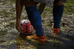 سوسیداد، بیلبائو و آلاوس در آستانه صعود