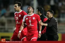 تراکتورسازی مقابل پدیده متوقف شد