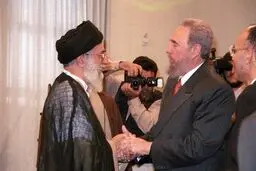 روایتی شنیده نشده از علاقه فیدل کاسترو به رهبر انقلاب