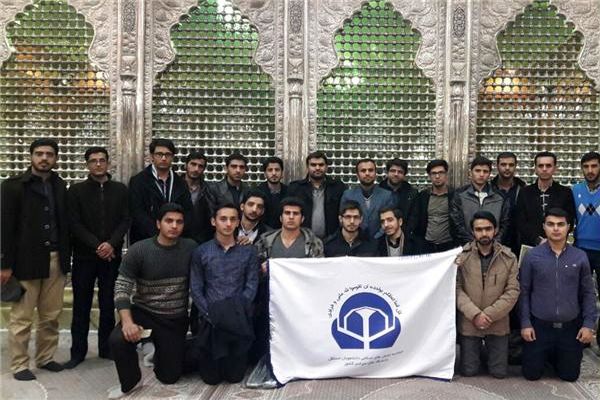 تجدید میثاق اعضای اتحادیه انجمن‌های اسلامی دانشجویان مستقل با آرمان‌های امام (ره)
