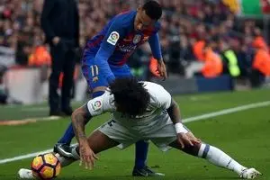 فرار کهکشانی‌ها از باخت در ال‌کلاسیکو در شب کم‌فروغ مسی و رونالدو + گزارش تصویری