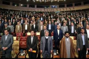 معاون بیمه‌ای وزارت اقتصاد به همایش بزرگ بیمه نرفت! / احتمال اختلاف نظر قضاوی و طیب نیا بالا گرفت!