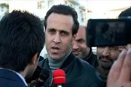 علی کریمی: سرمربی درباره بودن یا نبودن کمیته فنی تصمیم نمی‌گیرد/ در مسائل فنی تصمیم نهائی با مرزبان است