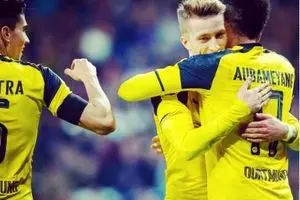 دورتموند بالاتر از رئال صعود کرد/ برد پرگل پورتو برابر لسترسیتی