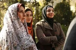 حضور مرجانه گلچین با فیلم 