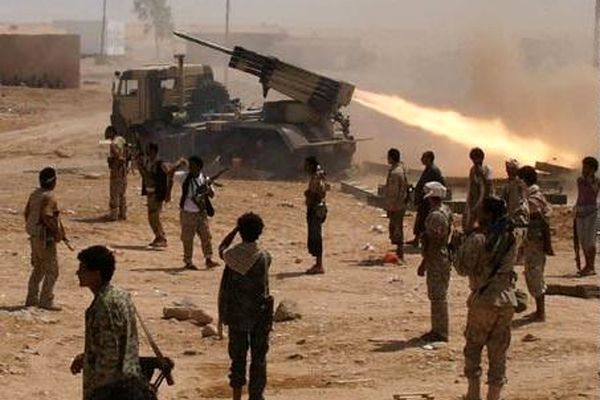 خط امداد نظامیان سعودی در جازان هدف ارتش یمن قرار گرفت