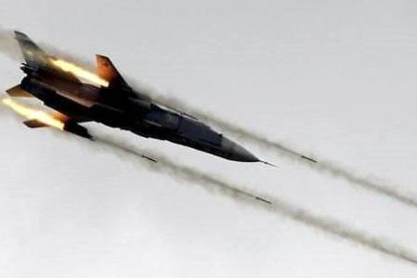 یک جنگنده ارتش سوریه در پالمیرا سقوط کرد