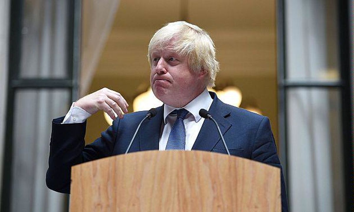 موضع ضد ایرانی وزیر خارجه انگلیس: لندن نیز مانند ریاض نگران دخالت‌های تهران در منطقه است