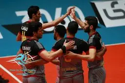 بانک سرمایه قهرمان نیم فصل شد