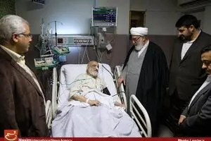 حال عمومی حجت الاسلام قرائتی مساعد است/ ادامه درمان تحت نظر گروه متخصص