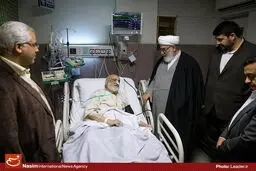 حال عمومی حجت الاسلام قرائتی مساعد است/ ادامه درمان تحت نظر گروه متخصص