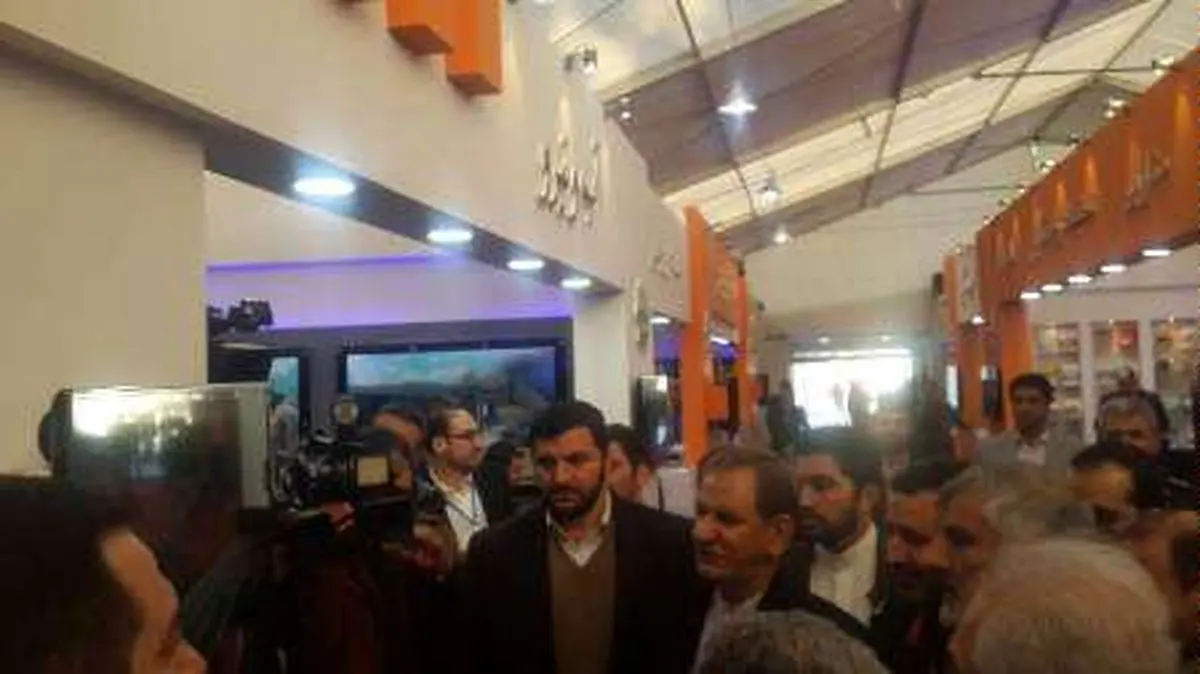 نمایشگاه سپاه در عرصه سازندگی با حضور جهانگیری افتتاح شد