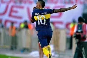 بوکاجونیورز با درخشش کارلوس توز فاتح سوپرکلاسیکو شد