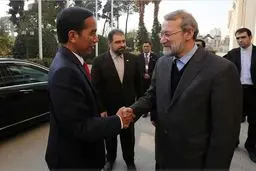 ایران از هر ابتکاری برای رفع پدیده‌های بحران‌زا در منطقه حمایت می‌کند