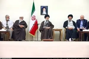 محبت متقابل شیعه و سنی در کشور از امکانات منحصر بفرد در جنگ نامتقارن با دشمن است