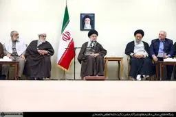 محبت متقابل شیعه و سنی در کشور از امکانات منحصر بفرد در جنگ نامتقارن با دشمن است