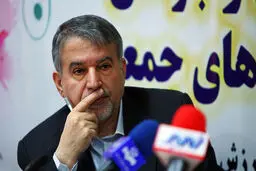 بنای دولت در حوزه فرهنگ حفظ کرامت و منزلت هنرمندان است/ نباید از هنرمندان استفاده ابزاری کرد