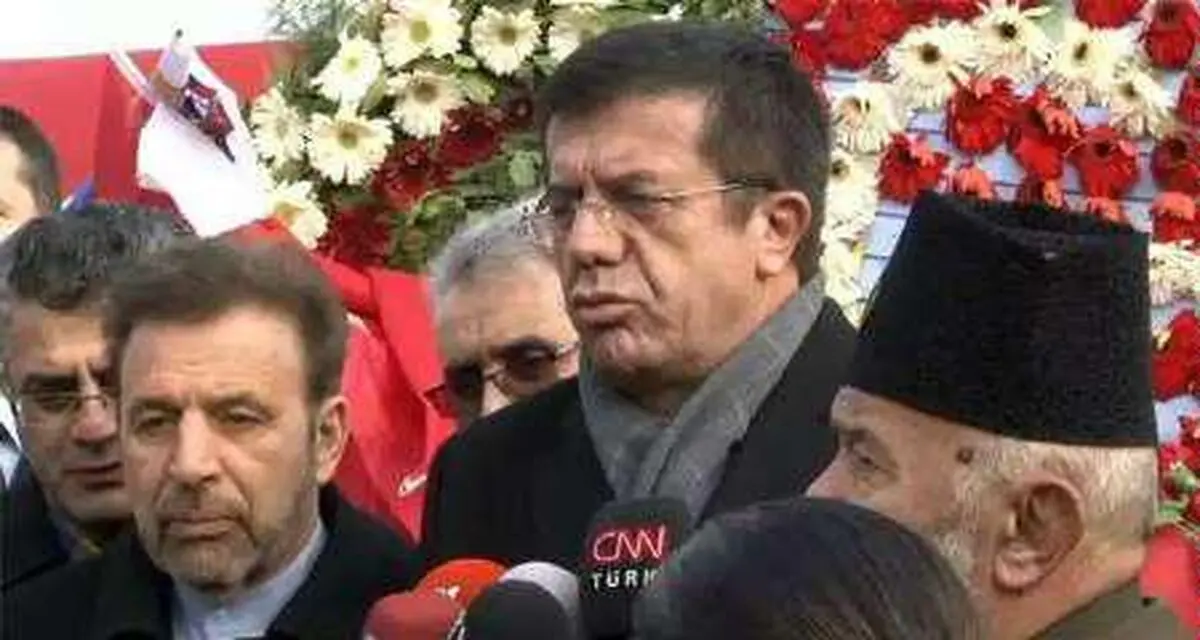 حضور وزیر ارتباطات ایران در محل انفجارات هفته گذشته استانبول
