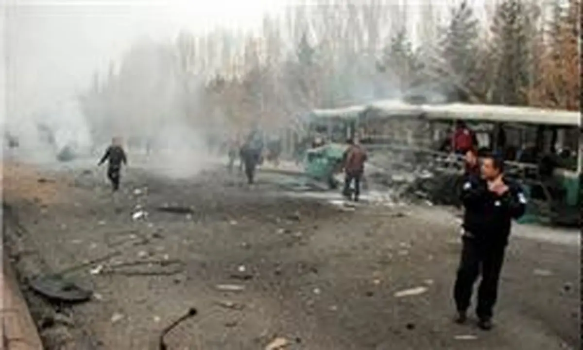 ۱۳ کشته و ۵۵ زخمی بر اثر انفجار اتوبوس در "کایسری" ترکیه