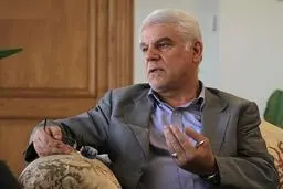 واکنش بهمنی به رشد ۷.۴ درصدی: من نمی‌دانم این آمار را از کجا آورده‌اند؟/ رشد اقتصادی متکی بر خام فروشی به درد نمی‌خورد