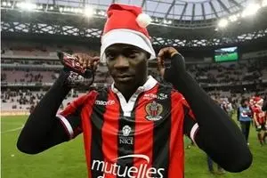 نیس با درخشش بالوتلی صدر جدول را حفظ کرد