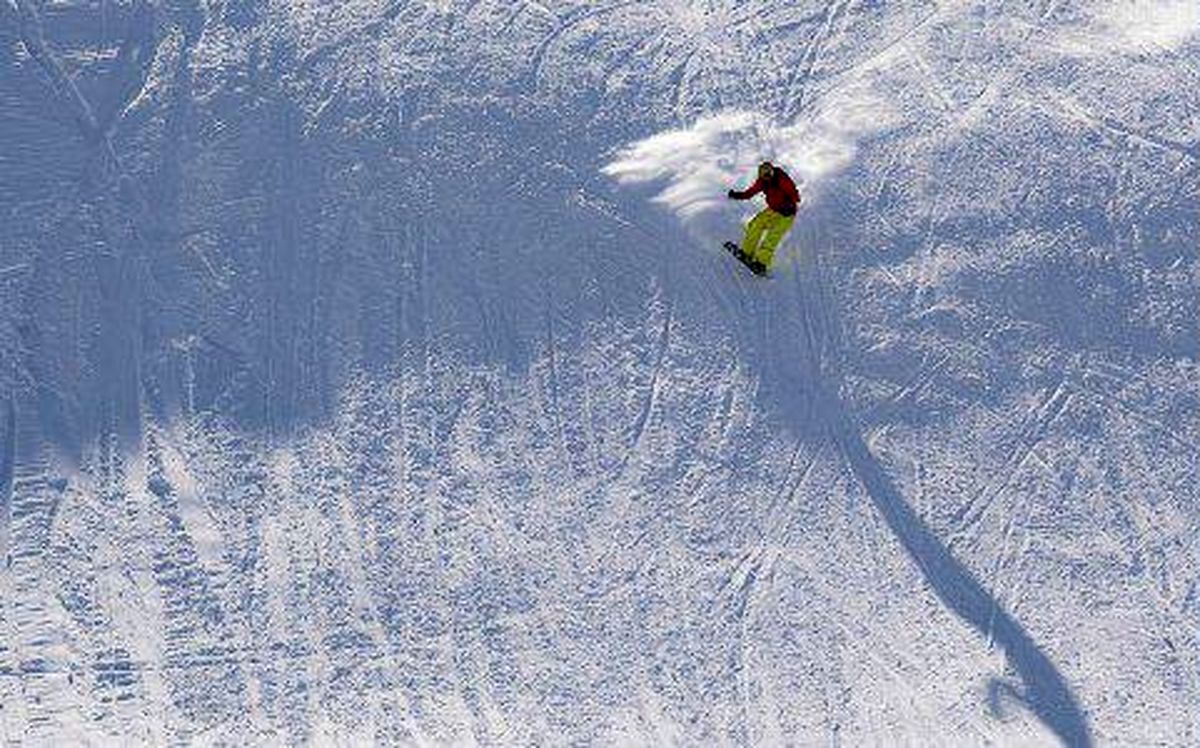 مجموعه بین‌المللی اسکی دیزین پنجشنبه افتتاح می‌شود