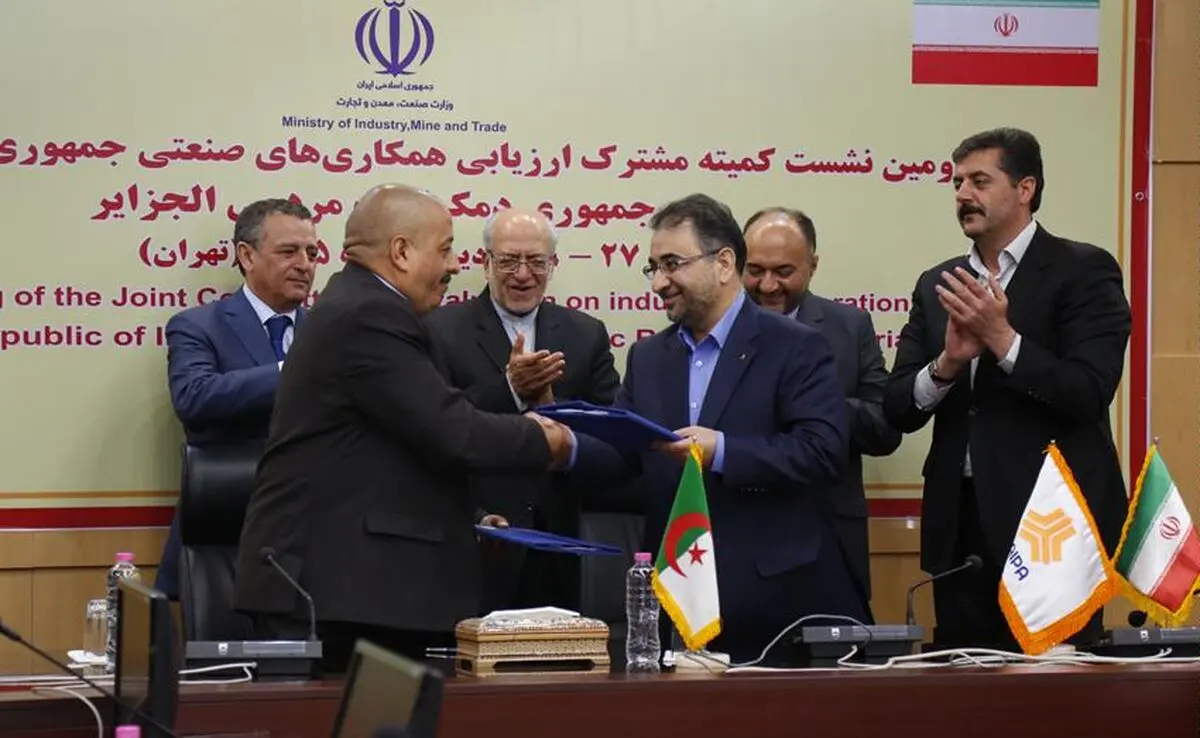 شراکت همزمان پژو با ایران خودرو و سایپا غیرقانونی است/ ایران خودرو و سایپا برای آب خوردن هم باید از پژو اجازه بگیرند