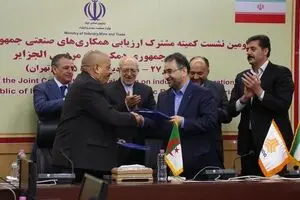 شراکت همزمان پژو با ایران خودرو و سایپا غیرقانونی است/ ایران خودرو و سایپا برای آب خوردن هم باید از پژو اجازه بگیرند