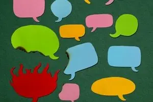 باید آتش اختلاف را فرونشاند