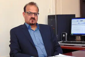 روحانی انحصار خودروسازی را از دست فرانسوی‌ها و 