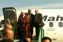هاشمی‌ رفسنجانی وارد جزیره خارگ شد