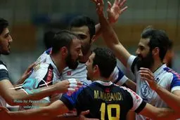 شاگردان اکبری به سختی از سد کاله گذشتند/ نمایش عالی مازنی‌ها در خانه والیبال