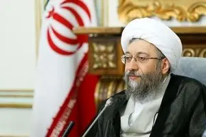 کسانی که هم و غم آنها ارتباط‌ گیری با کشورهای قدرتمند است نگاه توحیدی ندارند